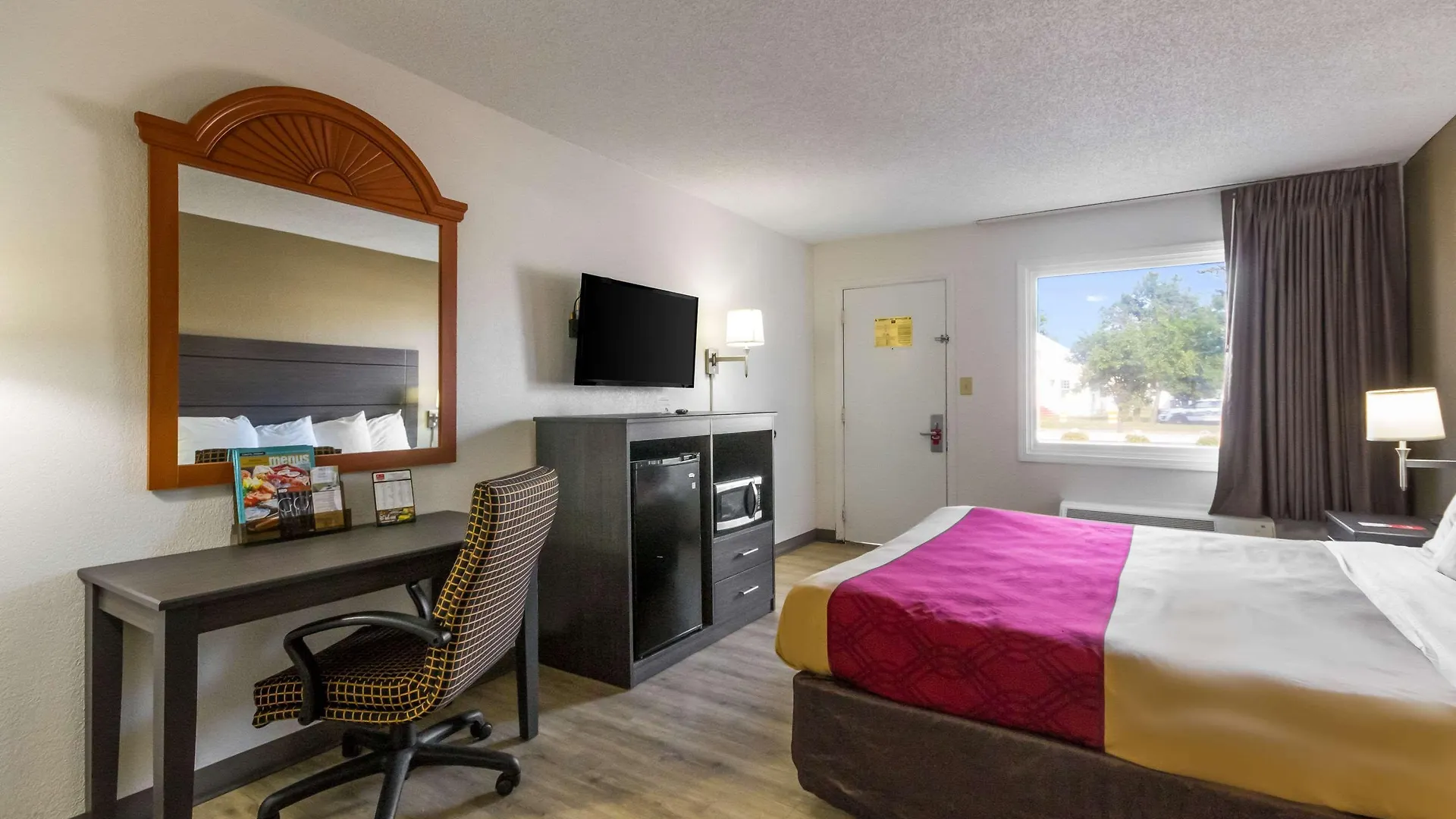 Econo Lodge Little Creek Norfolk
